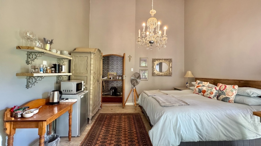 5 Bedroom Property for Sale in Caledon Western Cape